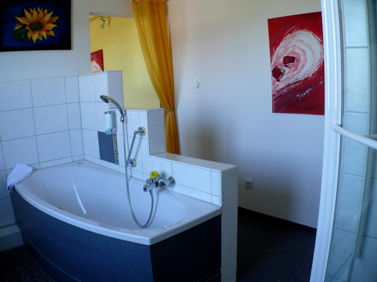 Resorthotel Park-Hill Loßburg Dış mekan fotoğraf