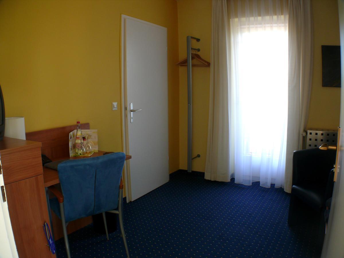 Resorthotel Park-Hill Loßburg Dış mekan fotoğraf